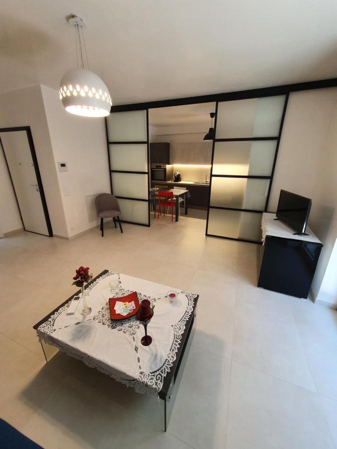 Casa Consiglia Apartment Ostuni Bagian luar foto